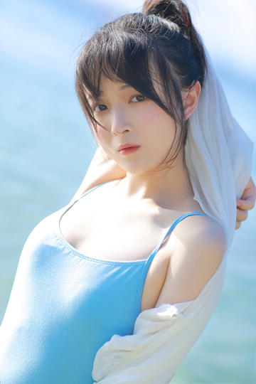家主，夫人又在拆家规了